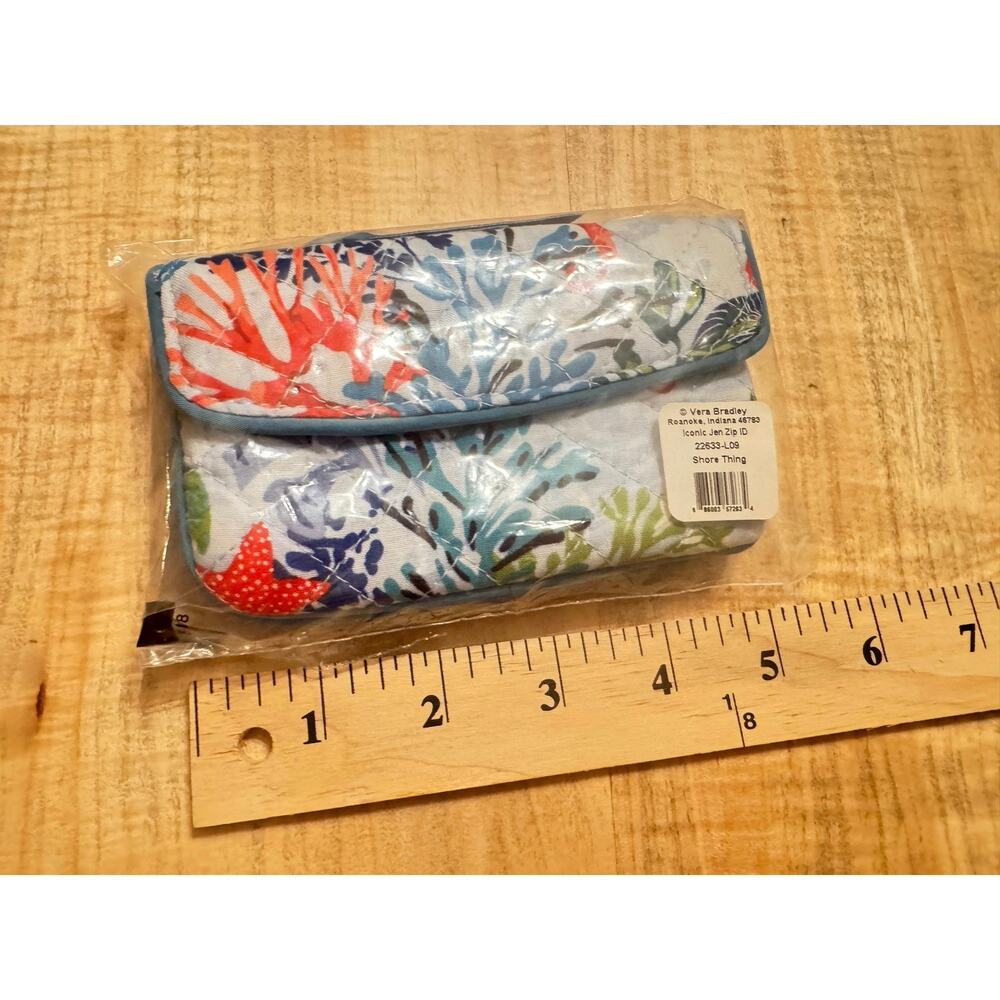 NWT Vera Bradley Iconic Jen Zip ID Case Keychain Wallet - Shore Thing - Picture 4 of 6